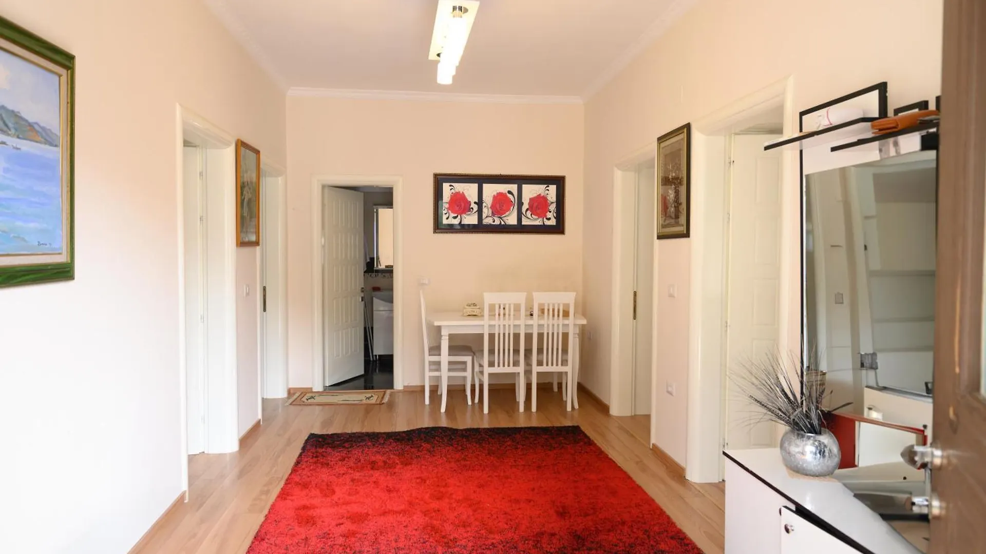 Bardhi Guesthouse Pogradec Albánia